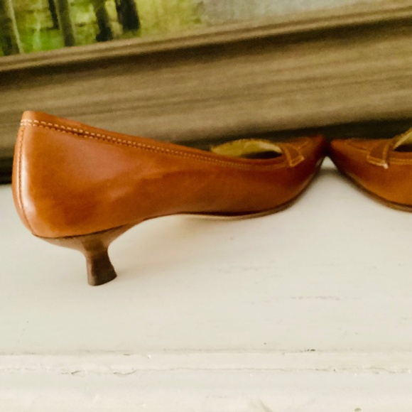 Vintage Joan & David Kitten Heels Circa Point Toe Pumps Brown Leather Size 6.5 - Picture 8 of 15